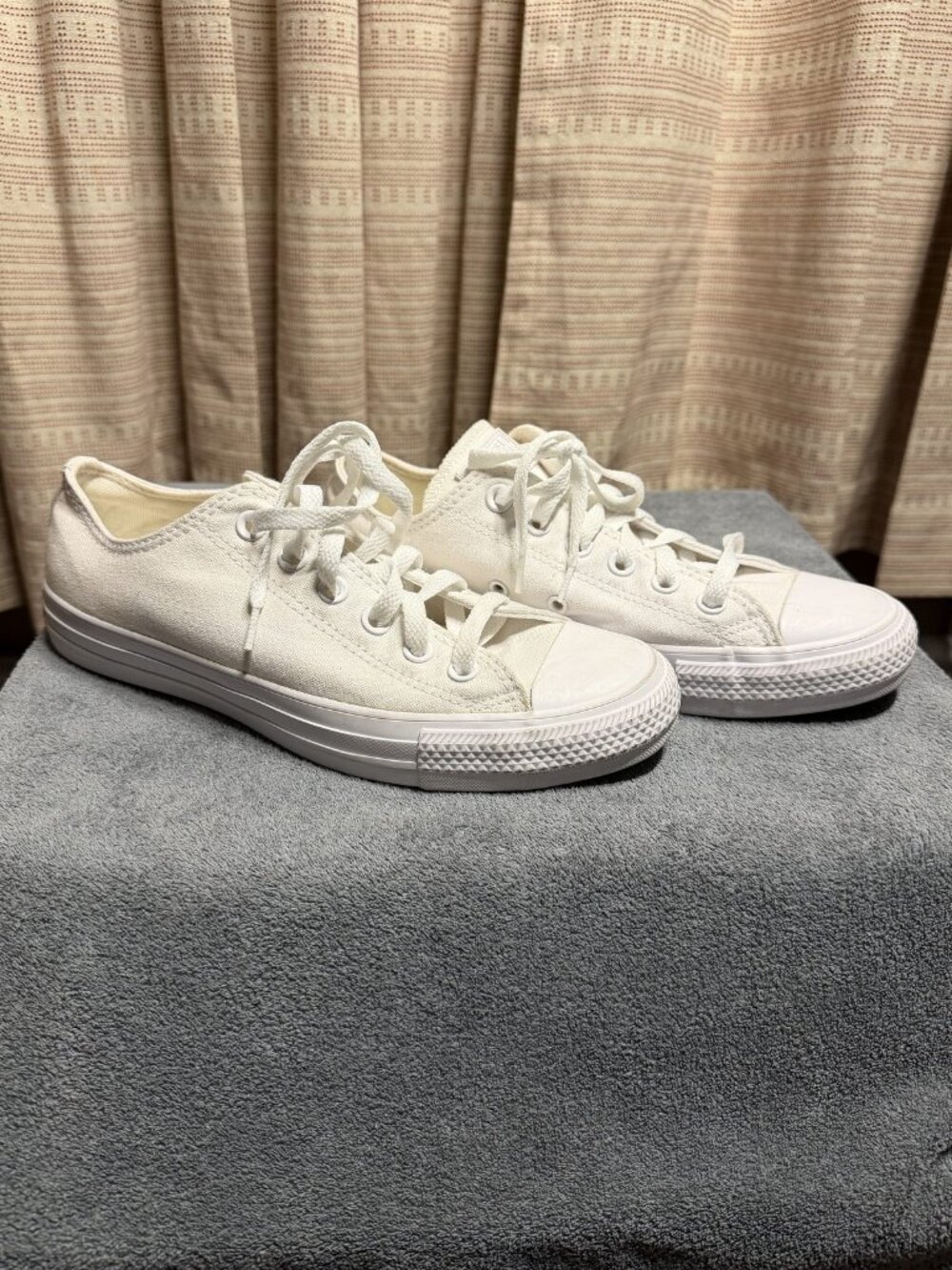 Converse Chuck Taylor All Star Low White Canvas Sneakers